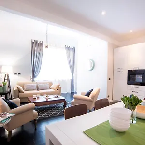 Rent In - Iv Novembre Apartamento